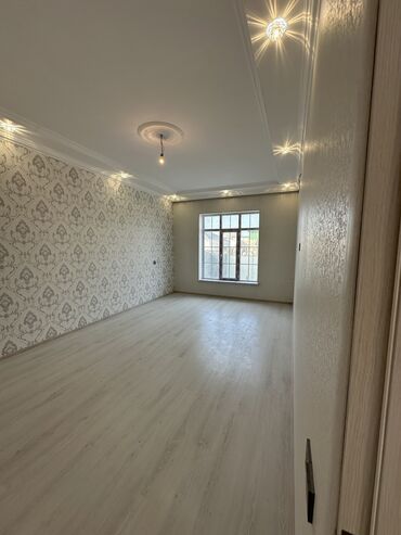 Həyət evləri və villaların satışı: Məmmədli 3 otaqlı, 110 kv. m, Kredit yoxdur, Yeni təmirli — 9