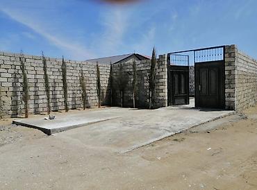 şəmkir bina evləri: Satış üçün:Ev şəxsi yaşayış üçün tikilib.17 ×11m, 380kv .m. 1-ci — 2