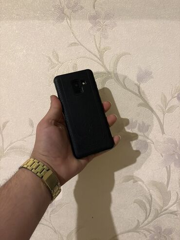 Samsung: Samsung Galaxy A8 2018 — 7