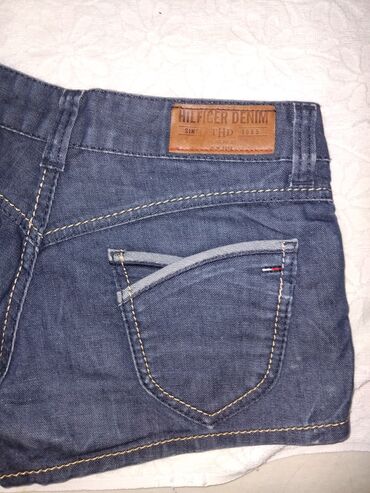bermude legen: XS (EU 34), S (EU 36), Jeans, Single-colored