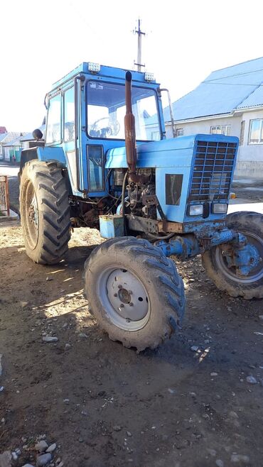 трактор с прицепом: Ассаламу алейкум тугандар ушул трактор сатылат мтз82 баасы 600мин Кеми