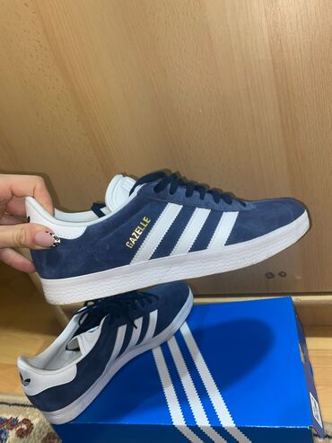 olang cizme sa krznom: Adidas, 41, color - Blue