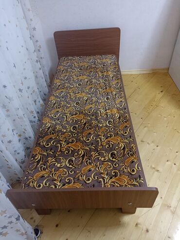 Çarpayılar: Təknəfərlik çarpayı, Bazasız, Matras ilə, Siyirməsiz