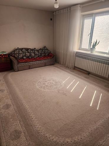 срочно дом: Продаётся одноэтажный кирпичный дом. - Материал стен: полнотелый — 4