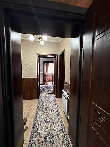 Продажа коттеджей и домов: Продаётся просторный частный дом с большим двором и навесом. Широкая at lalafo.kg — 16 Продажа коттеджей и домов: Продаётся просторный частный дом с большим двором и навесом. Широкая — 16