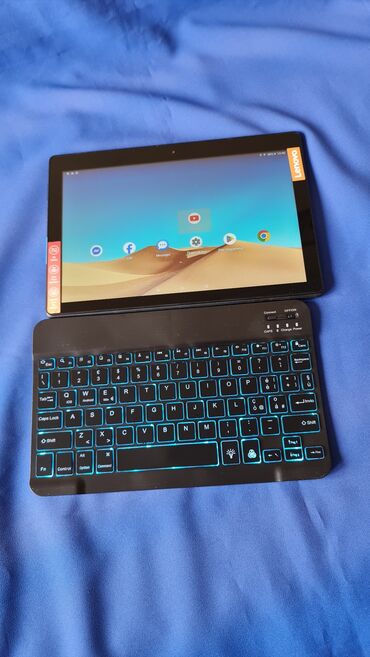 Tableti: Lenovo Tab E10 + bežična Bluetooth tastatura - Tablet: Lenovo Tab E10 — 14