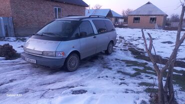 Toyota: Toyota Previa: 1991 г., 2.4 л, Механика, Бензин