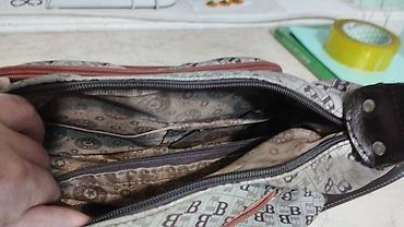 Другие сумки: Сумка б/у, в хорошем состоянии. Не работает один замочек, остальное — 3