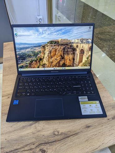 Ноутбуки и нетбуки: Ноутбук, Asus, 16 ГБ ОЗУ, Intel Core i3, 15.6 ", Б/у, Для несложных задач, память SSD