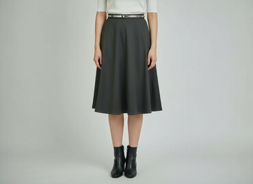 czarne spódnice z rozcięciem: Women`s skirt, size L
