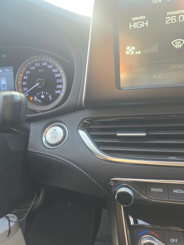 Hyundai: Hyundai Grandeur: 2019 г., 2.4 л, Бензин — 20