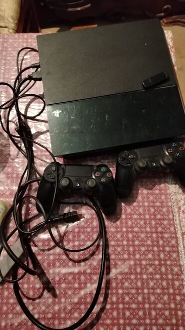 playstation 4 qiymeti irshad: Salam aleykum playstation 4 satılır 450azn real alıcıya endirim olacaq