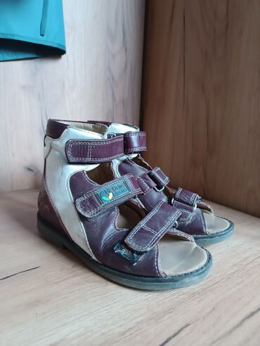 прогулочные коляски с рождения: Детские ортопедические сандалии Orto Master. - Цвет: бордовый с