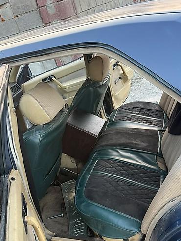 e34 540i: Mercedes-Benz 190: 1984 г., 2 л, Механика, Бензин, Седан — 7