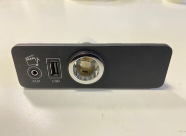 Другие детали салона: Разъем usb Land Rover Range Rover Sport 2 L494 (б/у) Разъем usb at lalafo.kg Другие детали салона: Разъем usb Land Rover Range Rover Sport 2 L494 (б/у) Разъем usb