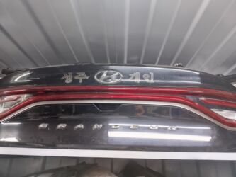 разбор нексия 1: Крышка багажника Hyundai, 2017 г., Б/у, Оригинал