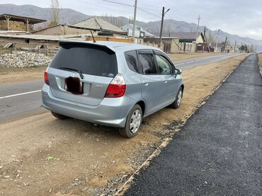 пульт хонда: Honda Fit: 2005 г., 1.3 л, Вариатор, Бензин, Хэтчбэк