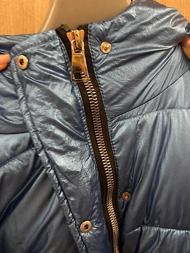 dt3 max: Max Mara qadın pufffer gödəkçə. 3 defe geynilib,öz giymeti 170, indi — 2