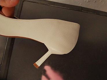 Туфли: Туфли-лодочки женские, белые - Классическая модель на тонком — 2