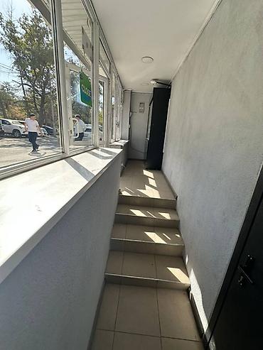 Аренда магазинов: Магазин, Отдельностоящий магазин, 28 м² Не действующий, С оборудованием, С ремонтом, Вода, Канализация, Отопление, Отдельный вход, Комната для персонала, Кондиционер — 7