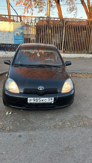 Toyota: Toyota Yaris: 2002 г., 1 л, Механика, Бензин, Хэтчбэк