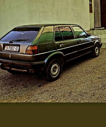 машина смитта: Volkswagen Golf: 1988 г., 1.8 л, Механика, Бензин, Хэтчбэк