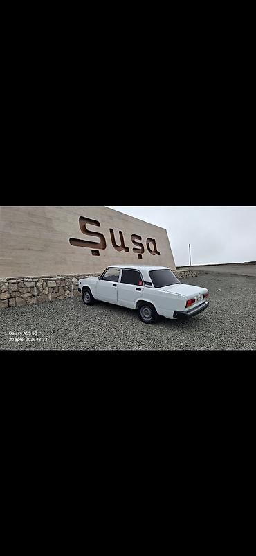 опель зафира а: VAZ 2107, ağ rəng, sedan gövdə. Texniki xüsusiyyətlər: - Benzin — 2