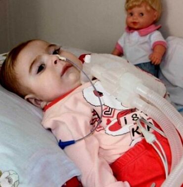 Qamət korrektorları: Salam qardasdar bacılar bacım qızı sma xesdeliyine tutulub ona