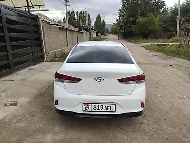 subaru outback 2018: Hyundai Sonata: 2019 г., 2 л, Автомат, Газ, Седан — 4