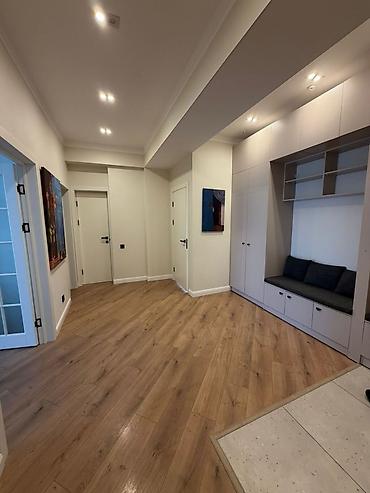 Продажа квартир: 3 комнаты, 92 м² — 4