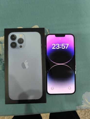 Apple iPhone: IPhone 13 Pro Max, Б/у, 256 ГБ, Sierra Blue, Зарядное устройство, Защитное стекло, Чехол, 82 %