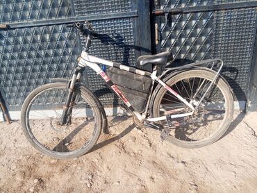 срочно продаю в связи с переездом: Электровелосипед