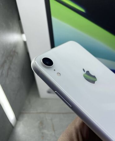 iphone xr белый: IPhone Xr, Б/у, 64 ГБ, Белый, 80 %