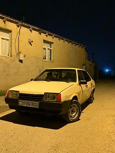 VAZ (LADA): Lada Samara (VAZ-2109) hetçbek - Kuzov: 5 qapılı hetçbek, ağ rəng — 4