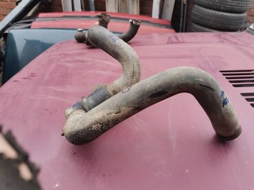 Auto delovi: Termostat sa crevima Lada 2121 Niva br.3. Polovno, očuvano. Skinuto sa — 7