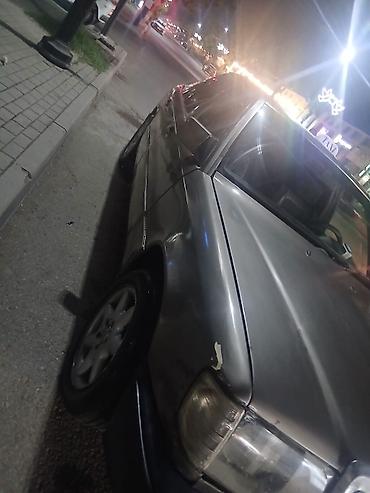 nur avto: Mercedes-Benz 250: 2.5 l | 1993 il Sedan — 3