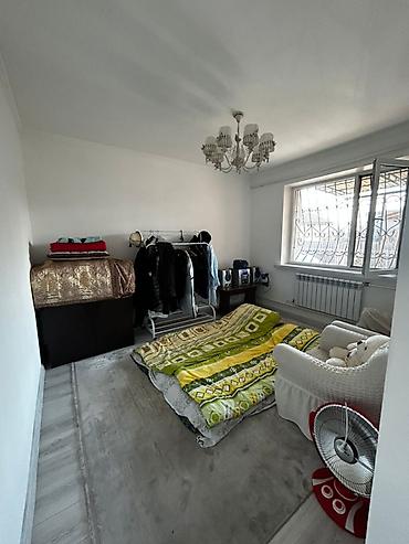 Продажа коттеджей и домов: 🏡 Продаётся просторный дом — 100 м² 📍 Район Аска Таш Отличный вариант — 4