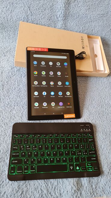 Tableti: Lenovo Tab E10 + bežična tastatura (set) - Tablet: Lenovo Tab E10 — 12