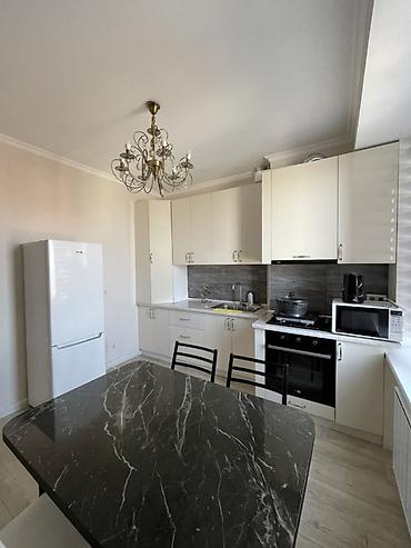 2 rooms: Свободная квартира прямо сейчас! Текст: Не ждите — бронируйте по — 1