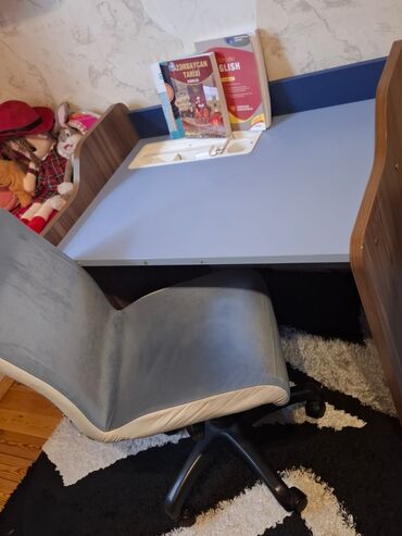 Uşaq və gənc otağı üçün dəstlər: Oğlan və qız üçün, 2 təknəfərlik çarpayı, Dolab — 8