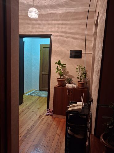 Həyət evləri və villaların satışı: 3 otaqlı, 75 kv. m, Kredit yoxdur, Orta təmir — 3