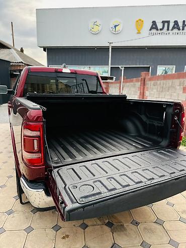ford rapter: Dodge Ram 1500: 2018 г., 5.7 л, Автомат, Бензин, Пикап — 9