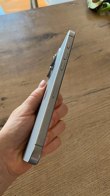 Apple iPhone: IPhone 15 Pro Max, Б/у, 512 ГБ, Серебристый, Зарядное устройство, Защитное стекло, Чехол, 86 % — 6