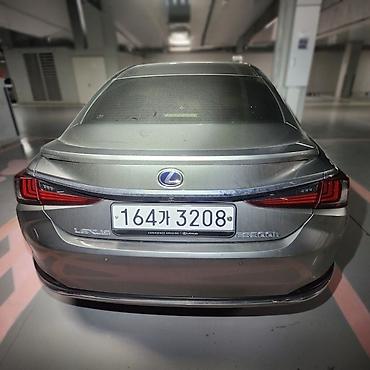 лексус гибрит: Lexus ES: 2020 г., Гибрид, Седан — 5