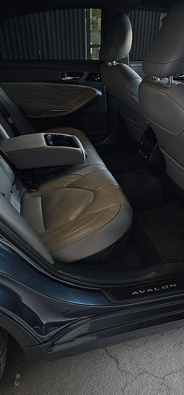 drive: Toyota Avalon: 2019 г., 2.5 л, Автомат, Гибрид, Седан — 9