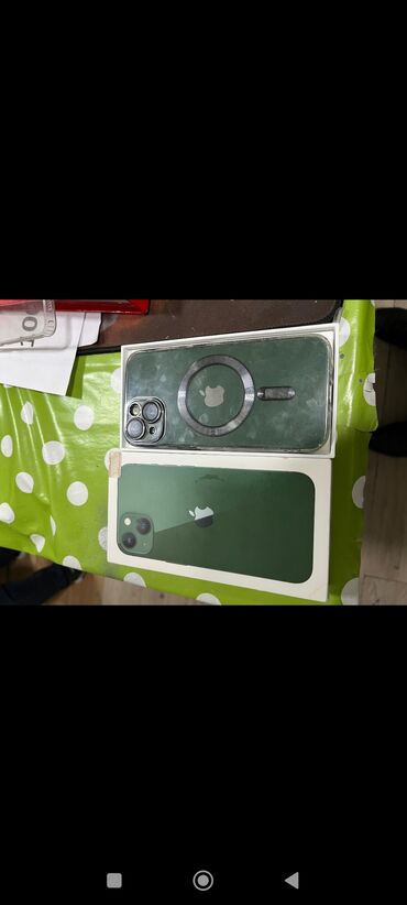 Apple iPhone: IPhone 13, 128 GB, Alpine Green, Simsiz şarj, Face ID