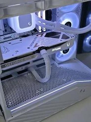 Desktop računari i radne stanice: Ryzen 7 7800X3D RTX 5070 B840 32GB 1TB - SM195PC. ✨ Prodaja i — 15