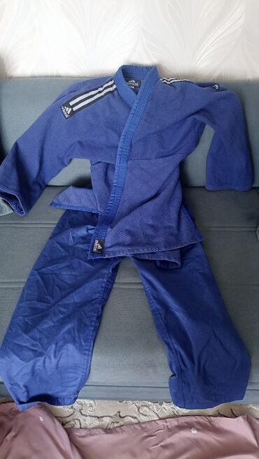Спортивная форма: Кимоно для дзюдо на рост 175-180 носил где-то месяц состоянию