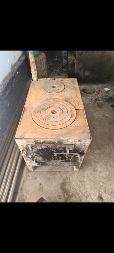печка для отапления: Продам печь на угле с поровым отоплением
