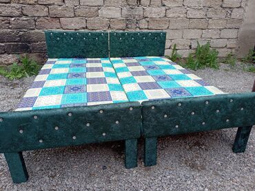 Mebellərin yığılması: Təzə çarpayılar. 1 nəfərlik çarpayılar 60manat. 2 nəfərlik taxt — 19